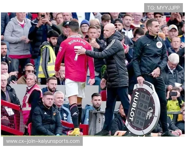 曼联目标前四，热刺挑战成为关键